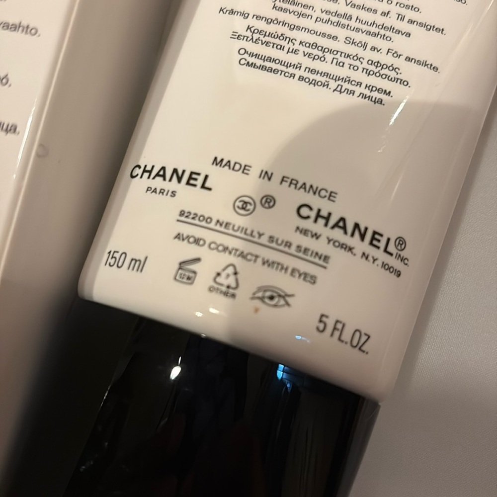 CHANEL La Mousse Cleansing Foam – Brand New | 100% Authentic - Picture 6 of 12